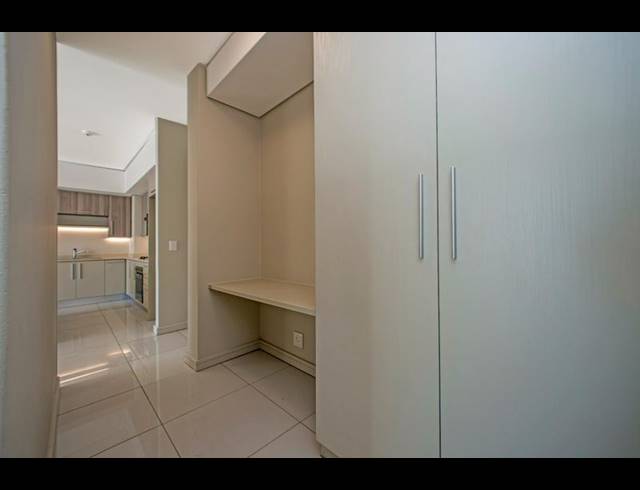 2 BEDROOM APARTMENT FOR SALE IN ROSEBANK